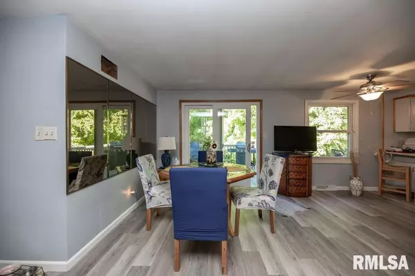 Peoria, IL 61615,3347 W SAYMORE LN