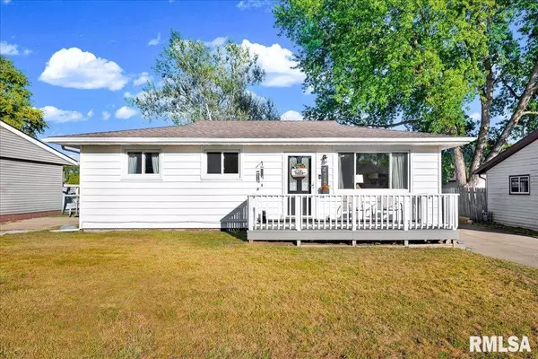 418 SHERWOOD DR, Pekin, IL 61554