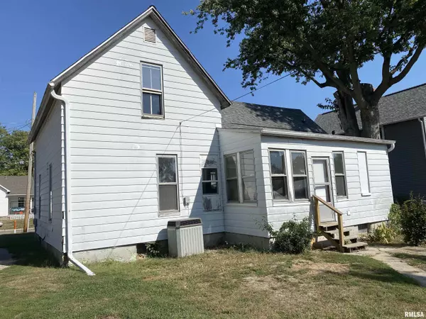 Canton, IL 61520,324 W SPRUCE ST