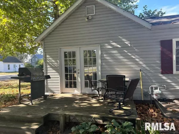 Colchester, IL 62326,113 S WILLIAMS ST