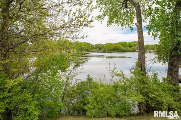 Mackinaw, IL 61755,IL Route 9 Route