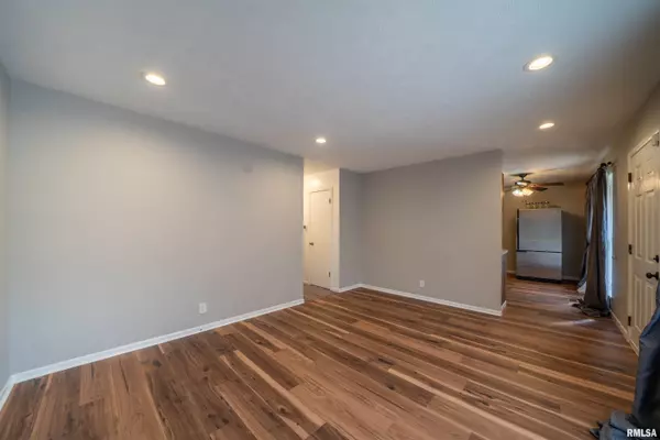 Peoria, IL 61604,2230 N IDAHO ST