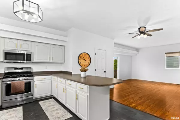 Morton, IL 61550,2116 S 2ND AVE #2116