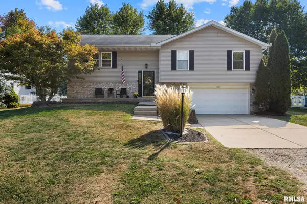 1608 HIGHVIEW RD, East Peoria, IL 61611