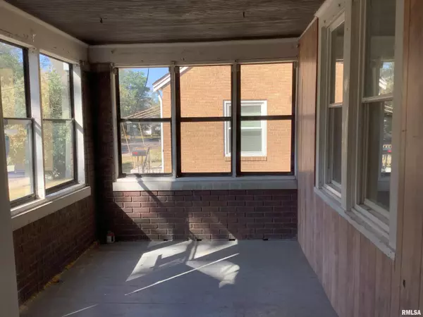 Peoria, IL 61605,2701 W HAYES ST