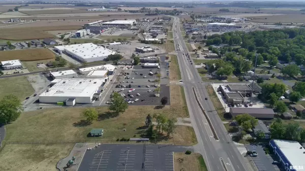 Pekin, IL 61554,3245 COURT ST #REAR WAREHOUSE