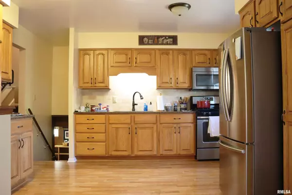 Bartonville, IL 61607,1000 W TAYLOR LN