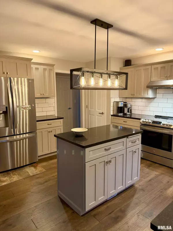 Brimfield, IL 61517,15104 W BITTERSWEET CT