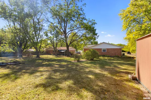 Peoria, IL 61614,4416 N CAROLA CT