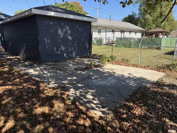 Peoria, IL 61604,3410 W LINCOLN AVE