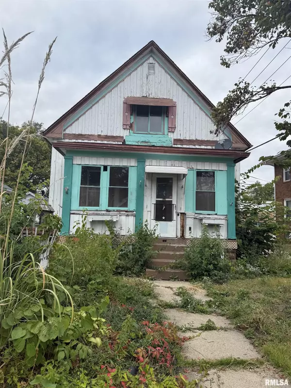 1913 W LAURA AVE, West Peoria, IL 61604