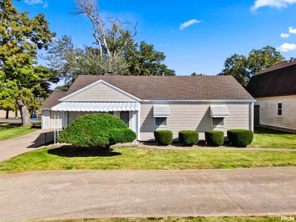 East Peoria, IL 61611,3301 SPRINGFIELD RD