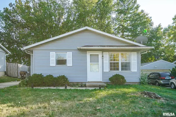 4020 W VIRDEN CT, Peoria, IL 61615