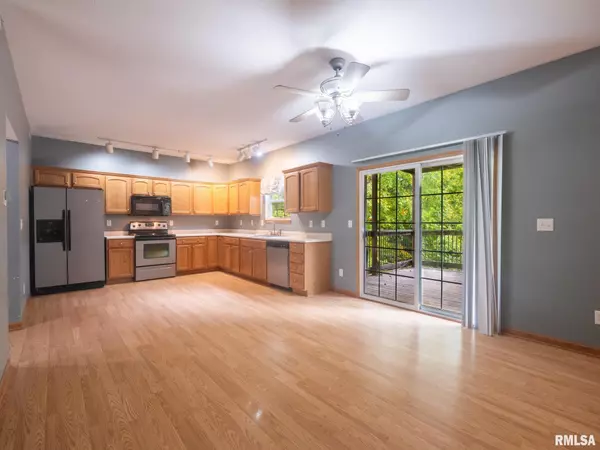 Peoria, IL 61604,3444 W DORCHESTER RDG #C