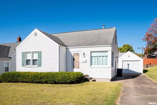 1011 MARY ST, Pekin, IL 61554