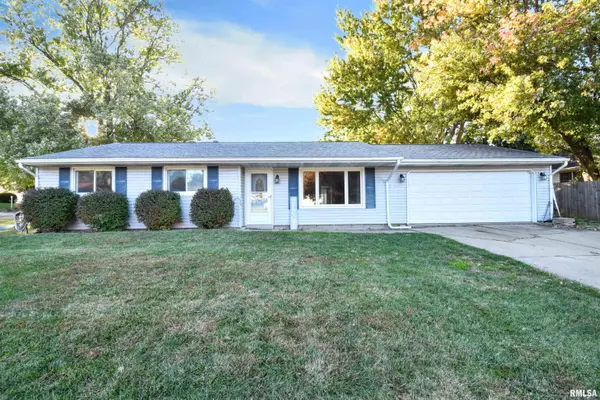 404 HIGH OAK DR, East Peoria, IL 61611