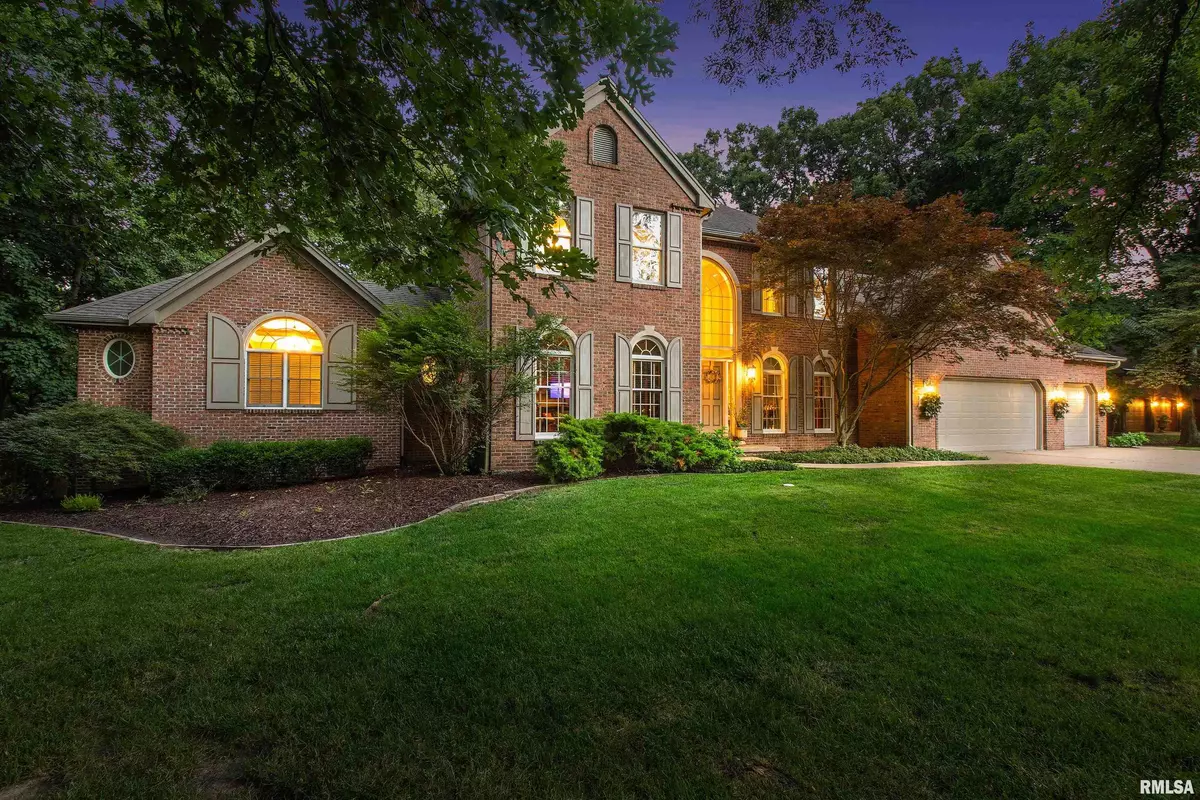 Peoria, IL 61615,420 W RAVINWOODS RD