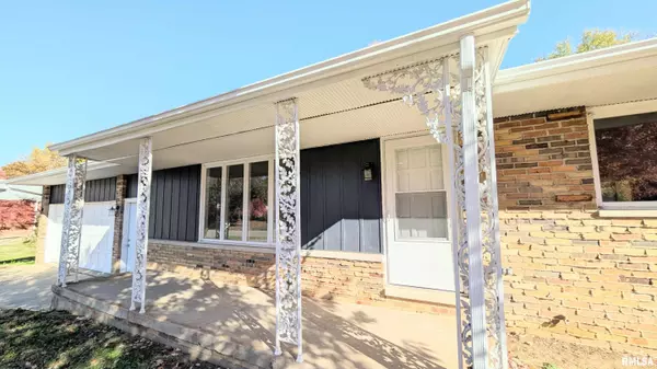 Washington, IL 61571,103 HOLLANDS GROVE LN