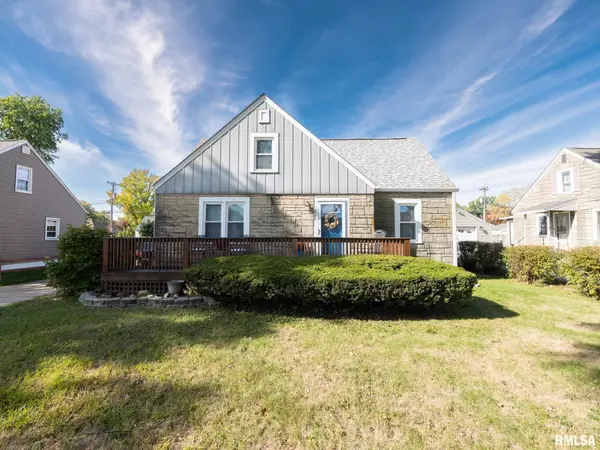 East Peoria, IL 61611,207 HOWARD ST