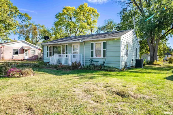 Farmington, IL 61531,522 E JENNINGS AVE