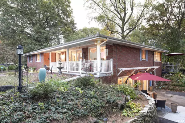 1320 W CEDAR HILLS DR, Dunlap, IL 61525