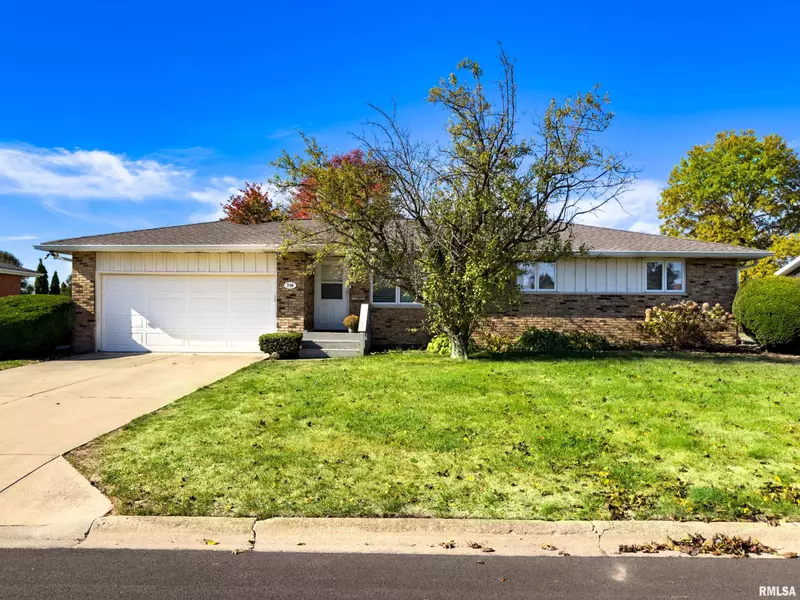 749 S COLUMBUS AVE, Morton, IL 61550