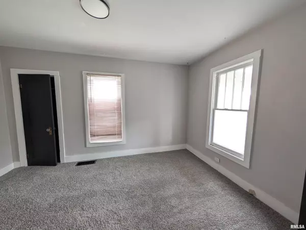 Pekin, IL 61554,1407 MARTHA ST