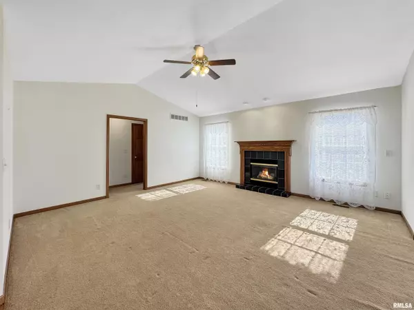 Washington, IL 61571,1600 KINGSBURY RD