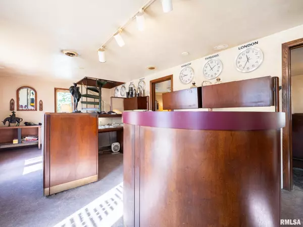 Peoria, IL 61605,4611 W MIDDLE RD