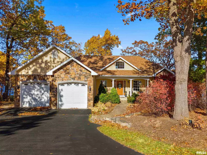 3190 OAK RUN DR, Dahinda, IL 61428