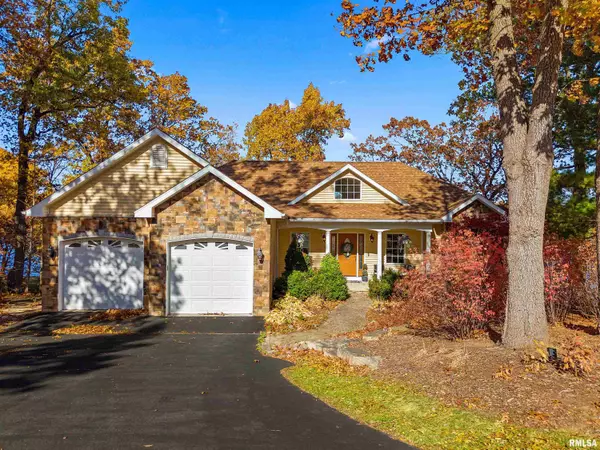 3190 OAK RUN DR, Dahinda, IL 61428