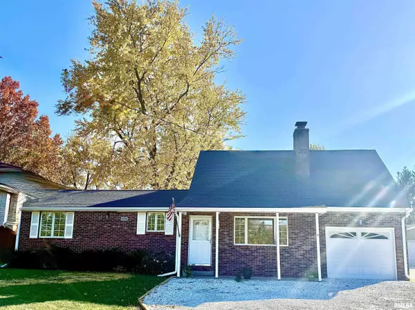 2010 W ALTA RD, Peoria, IL 61615