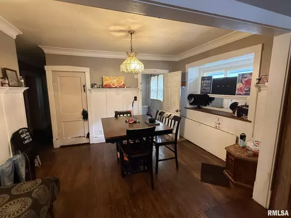 Peoria, IL 61606,816 W COLUMBIA TER