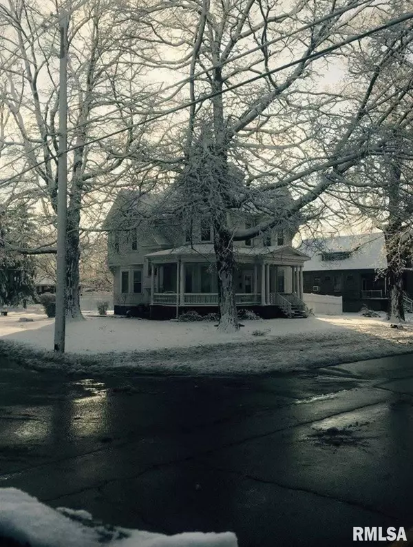 822 5TH ST, Lacon, IL 61540