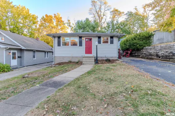 Peoria, IL 61603,1410 E FAIROAKS AVE