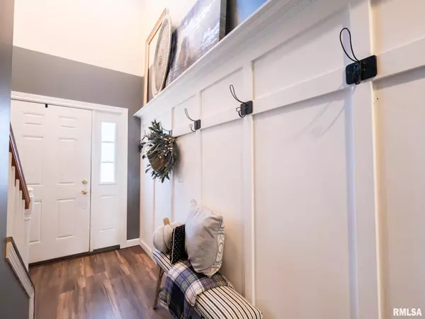 Peoria, IL 61614,878 W TRAILCREEK DR