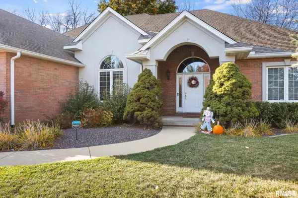 Peoria, IL 61615,5401 W STONEBRIDGE CT