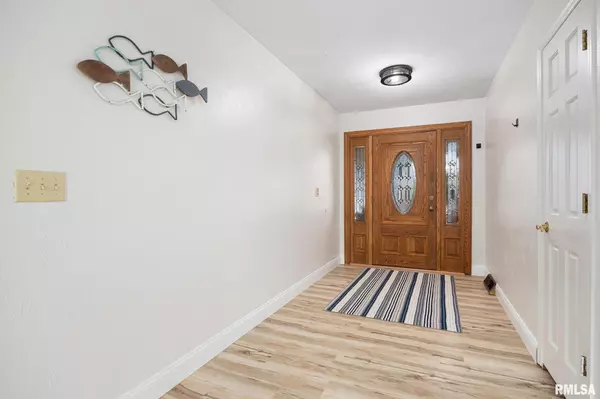 Pekin, IL 61554,1922 HIGHWOOD AVE