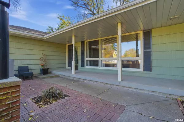 Chillicothe, IL 61523,3126 E CEDAR HILLS DR