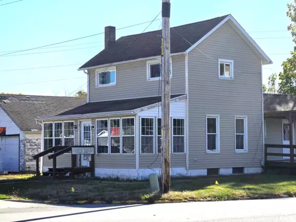 705 S MAIN ST, Lewistown, IL 61542