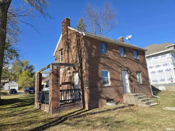 Peoria, IL 61603,3419 NE ADAMS ST