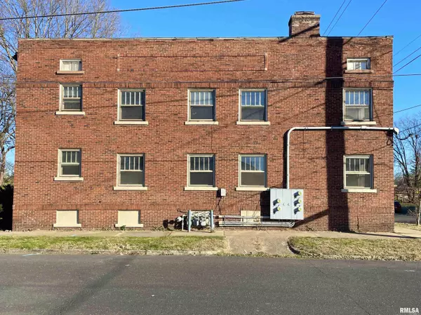 Peoria, IL 61605,919 W 3RD ST