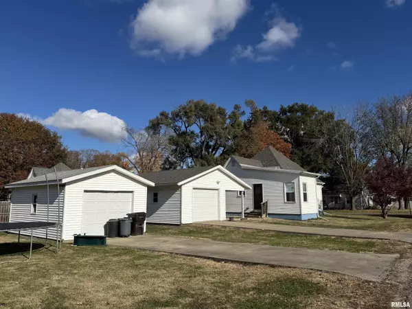 Cuba, IL 61427,217 S 9TH ST