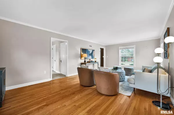 Peoria, IL 61604,228 N KICKAPOO TER