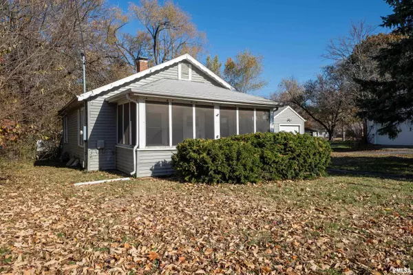 Peoria, IL 61603,729 E SENECA PL