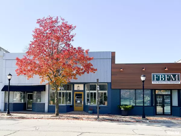 Eureka, IL 61530,116 S MAIN ST