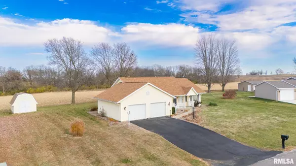 Pekin, IL 61554,6104 HARTFORD DR