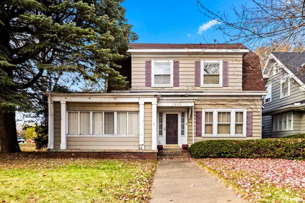 Peoria, IL 61606,1825 W MOSS AVE