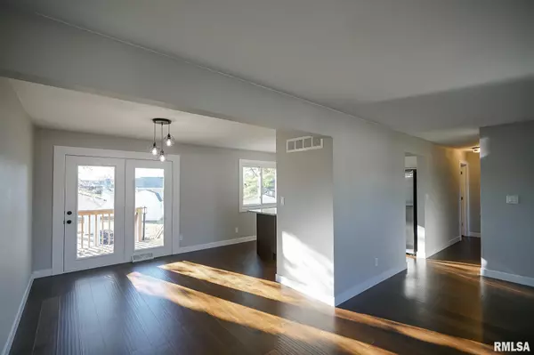 Peoria, IL 61607,5632 W OVERLAND PASS