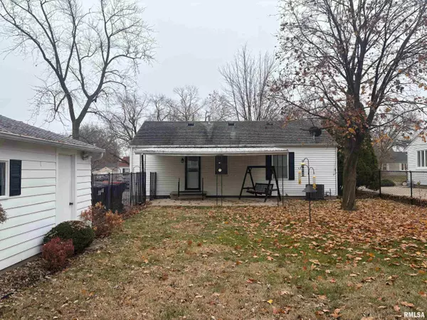 Peoria, IL 61604,2135 W HARPER TER